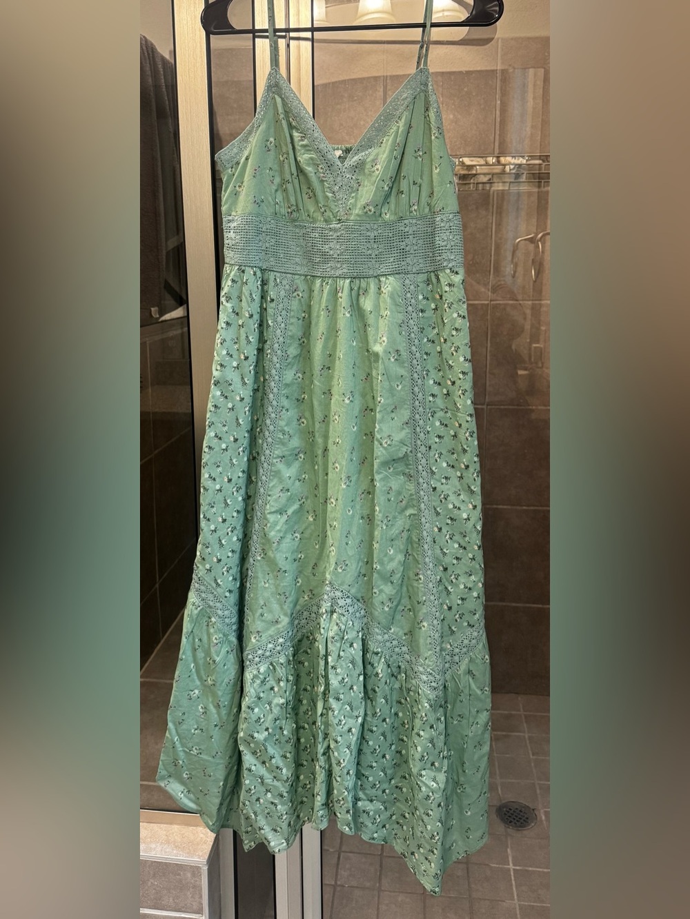 American Eagle Outfitters Seafoam Green Floral Spaghetti-Strap Dress
